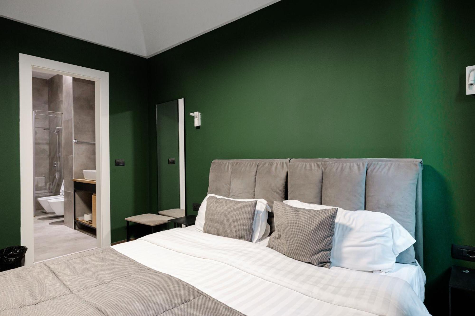 Boutique Hotel Whisky Tiranë Luaran gambar