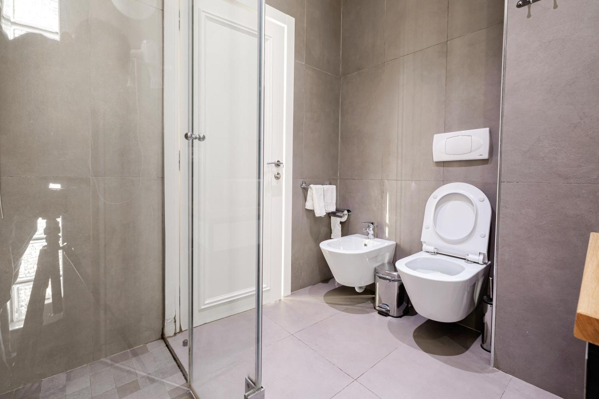 Boutique Hotel Whisky Tiranë Luaran gambar